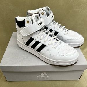 brand new adidas  Sneaker